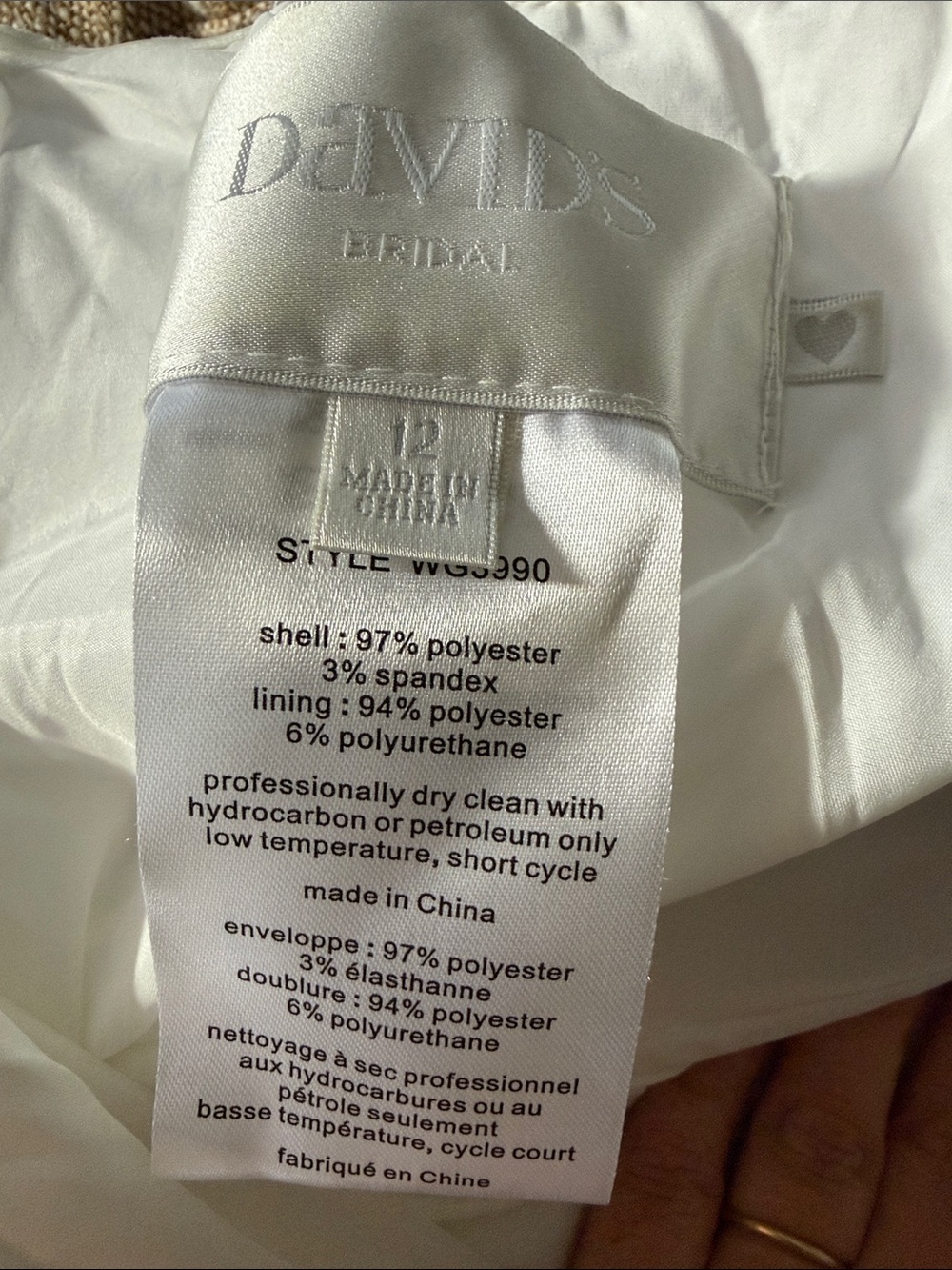NWT DAVID'S BRIDAL COLLECTION
Off-the-Shoulder Button Back Crepe Wedding Dress - Picture 3 of 11